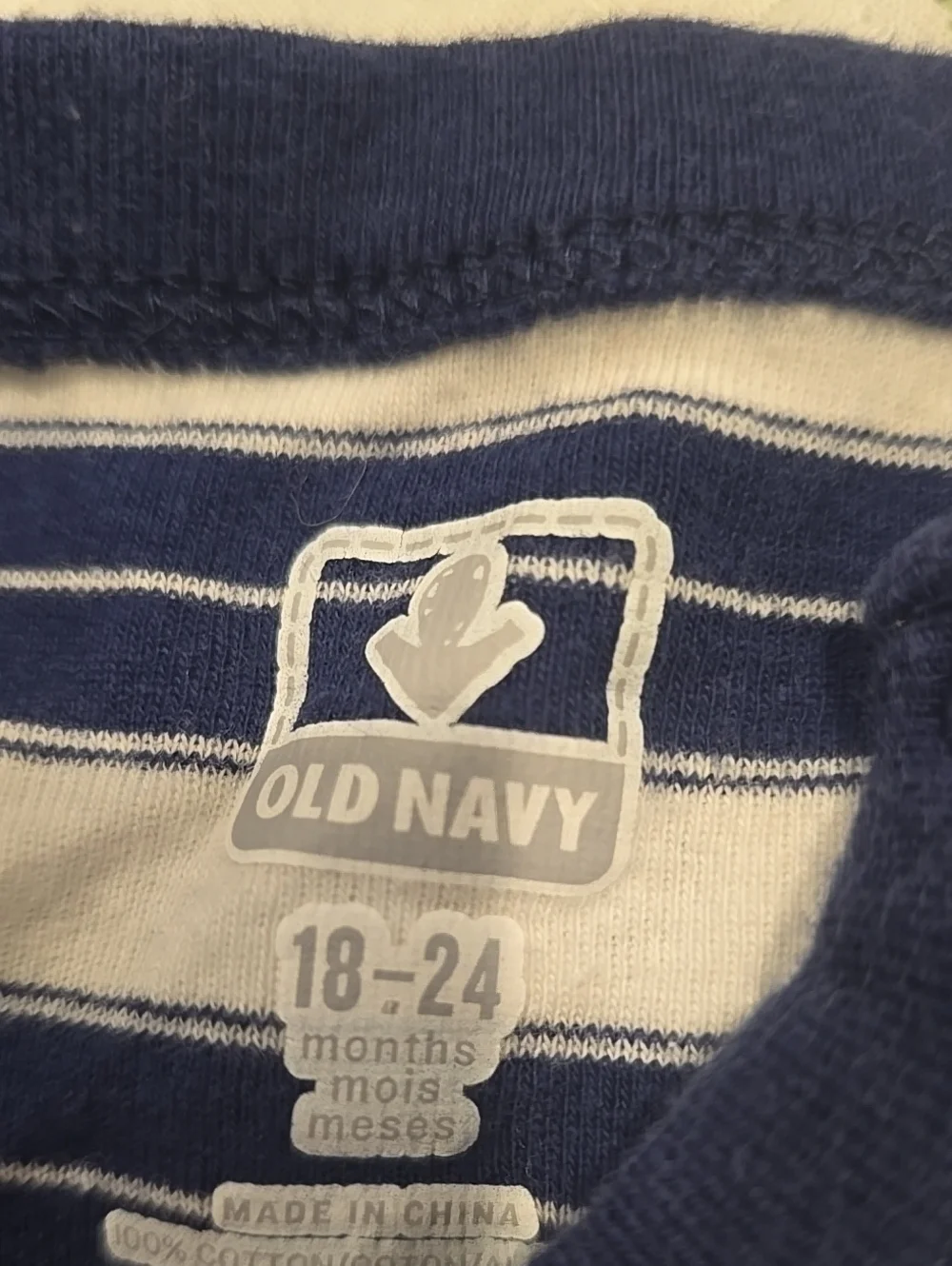 ❤️10/$20 Old Navy Onesie
